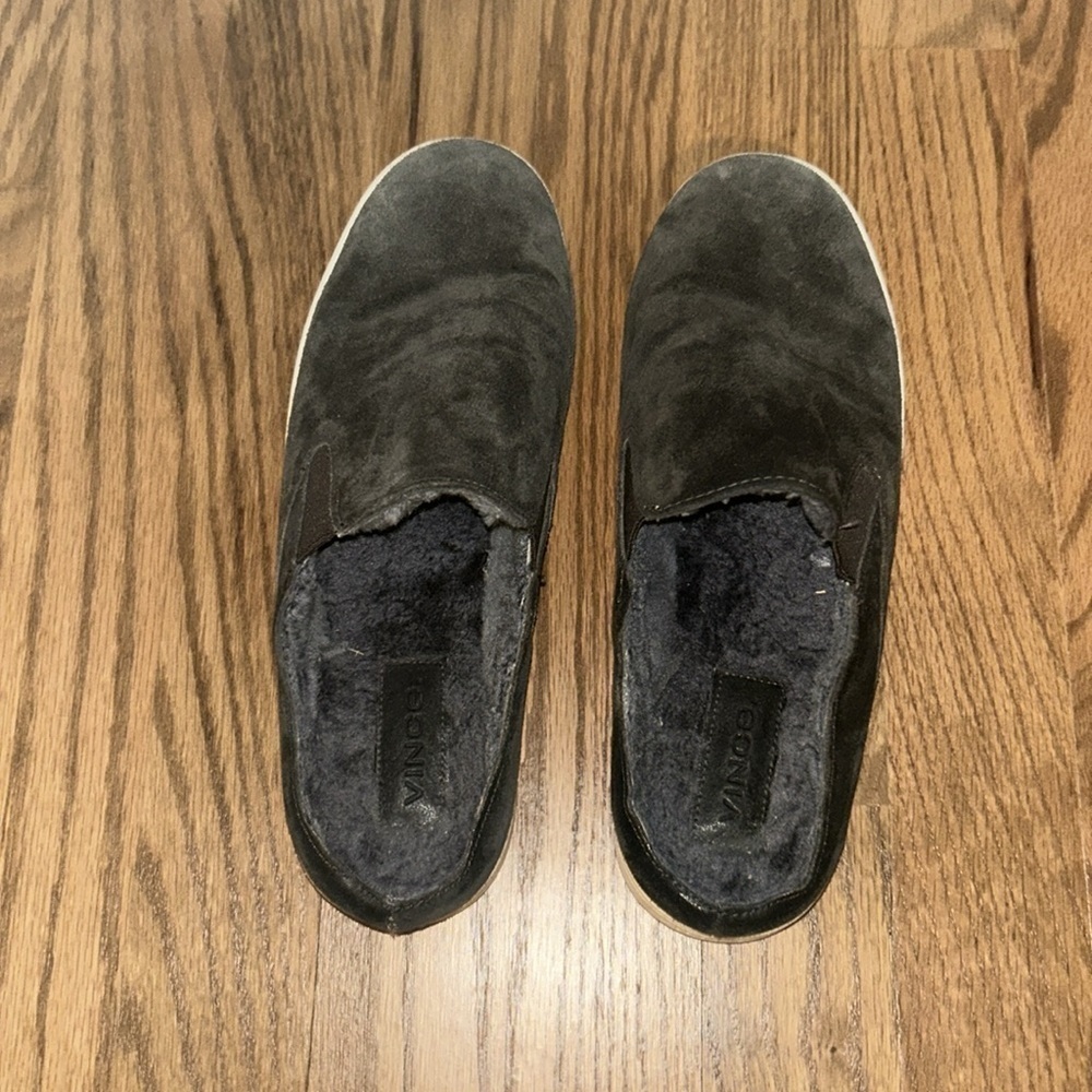 Vince Mules fuzzy slipper slide open back‎ slip on Hunter green